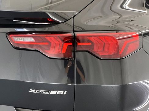 New 2026 BMW X2 xDrive28i w/ Technology Package AWD/4WD image 13