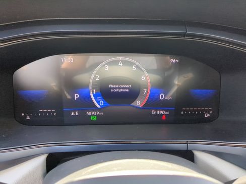 Certified 2023 Volkswagen Taos SE FWD image 31