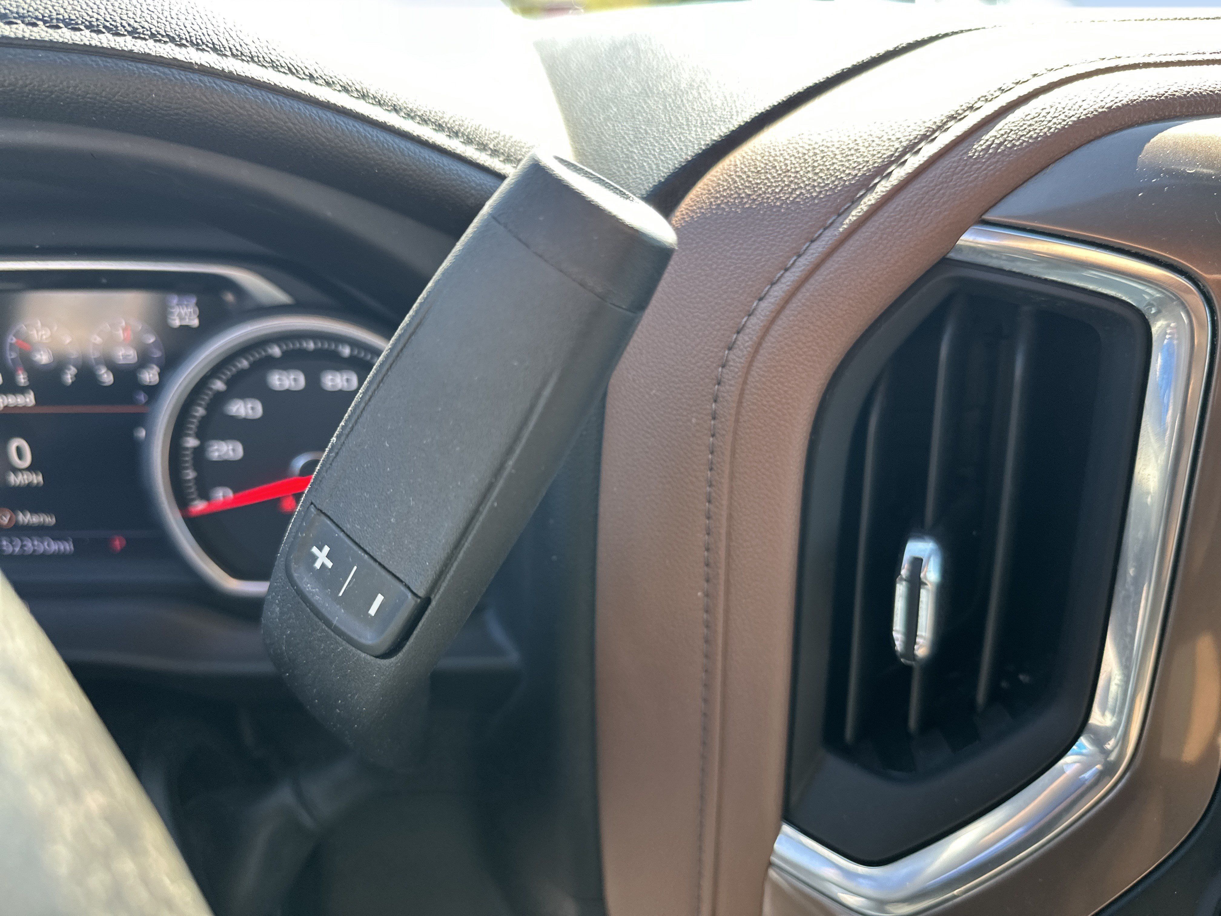 Used 2023 Chevrolet Silverado 3500 High Country w/ Z71 Off-Road Package AWD/4WD image 23