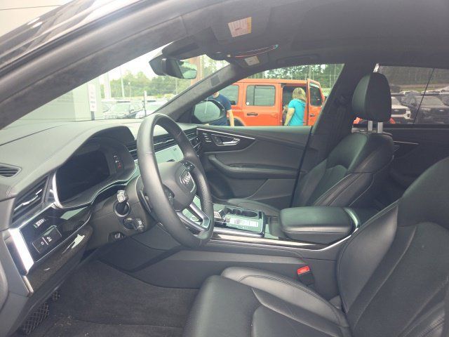 Used 2022 Audi Q8 Prestige AWD/4WD image 3