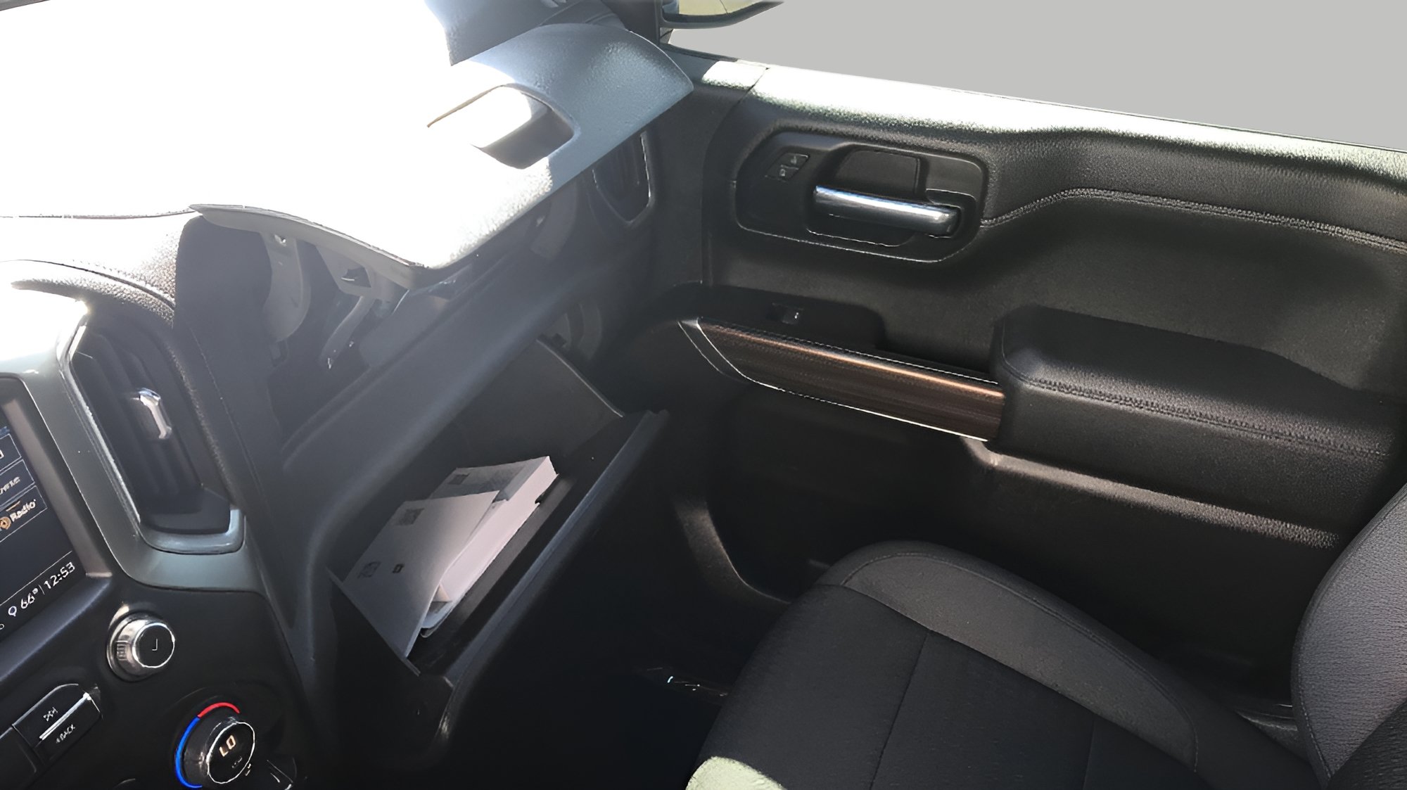 Used 2020 Chevrolet Silverado 1500 RST AWD/4WD image 29