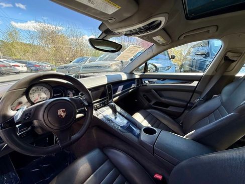 Used 2014 Porsche Panamera image 14