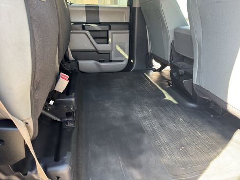Used 2017 Ford F150 XL w/ XL Power Equipment Group AWD/4WD image 18