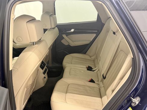 Used 2018 Audi Q5 2.0T Premium Plus w/ Premium Plus Package image 30