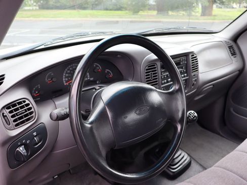 Used 1999 Ford F150 XL image 15
