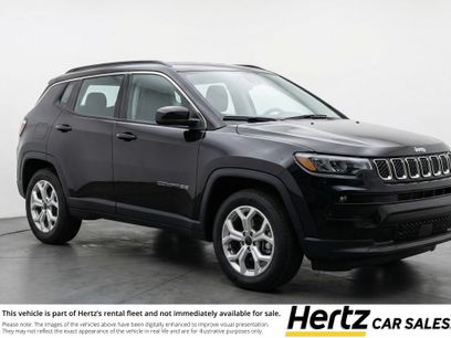Used 2025 Jeep Compass Latitude