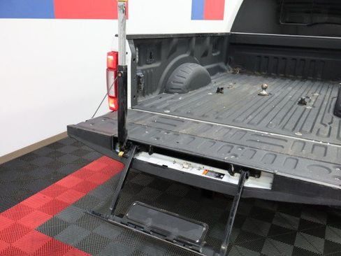 Used 2022 Ford F350 King Ranch w/ King Ranch Ultimate Package AWD/4WD image 40