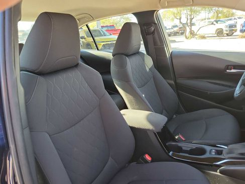 Used 2021 Toyota Corolla LE w/ Carpet Mat Package (TMS) image 14