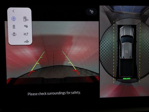 Used 2023 Ford F450 Limited w/ FX4 Off-Road Package image 25