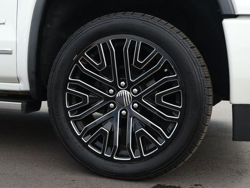 Used 2017 GMC Sierra 1500 Denali w/ Denali Ultimate Package image 5