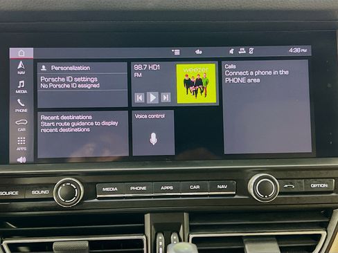 Used 2020 Porsche Macan S image 15