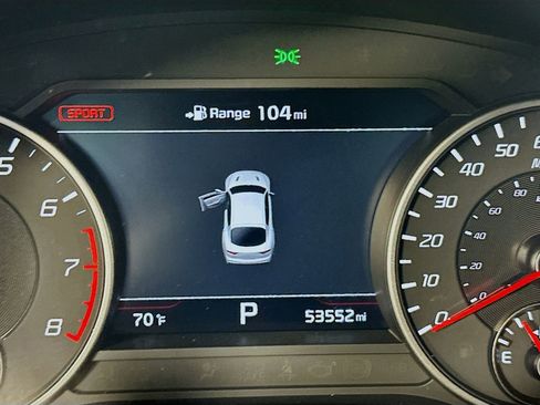 Used 2020 Kia Stinger GT2 AWD/4WD image 12