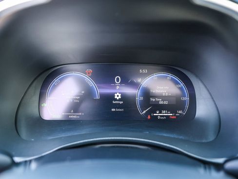 Used 2023 Toyota Highlander Limited image 17