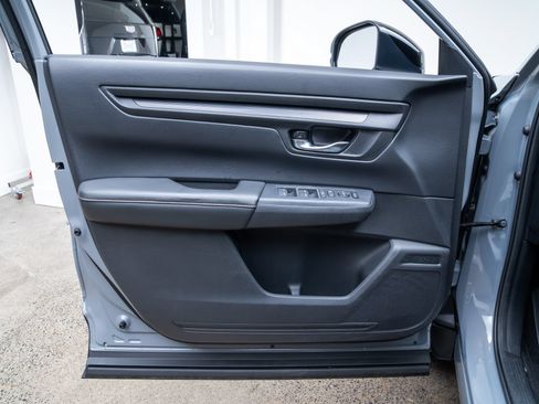 Used 2024 Honda CR-V Sport image 17