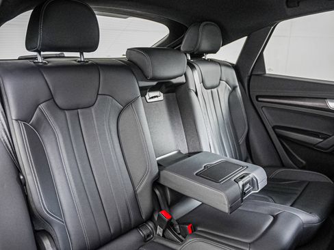 Certified 2023 Audi Q5 2.0T Premium w/ Convenience Package image 10