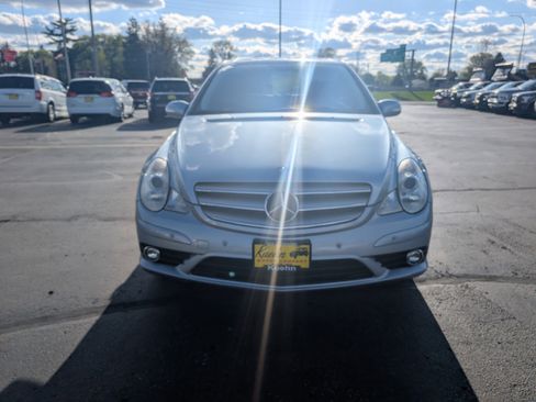 Used 2008 Mercedes-Benz R 350 4MATIC image 3