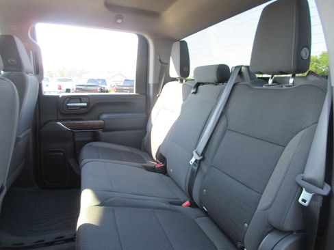 Used 2022 GMC Sierra 2500 SLE w/ SLE Value Package; AWD/4WD image 23
