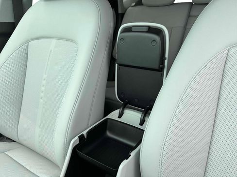 New 2024 Hyundai Kona Limited AWD/4WD image 18