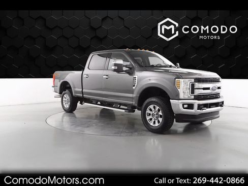 Used 2018 Ford F250 XLT w/ XLT Premium Package image 1