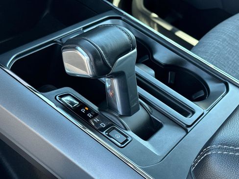 Used 2023 Ford F150 Lightning XLT AWD/4WD image 27