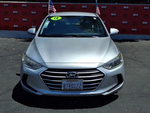 Used 2018 Hyundai Elantra SEL FWD image 3