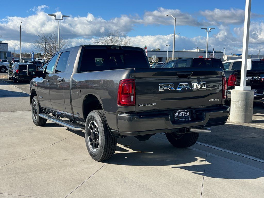 New 2026 RAM 2500 Laramie w/ Towing Technology Group AWD/4WD image 4
