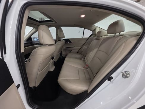 Used 2016 Honda Accord EX-L image 22