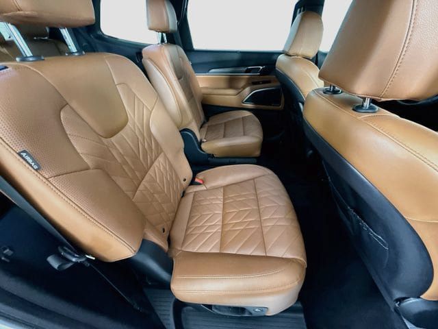 Used 2025 Kia Telluride SX X-Line AWD/4WD image 29