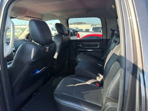 Used 2017 RAM 1500 Laramie w/ Convenience Group AWD/4WD image 23