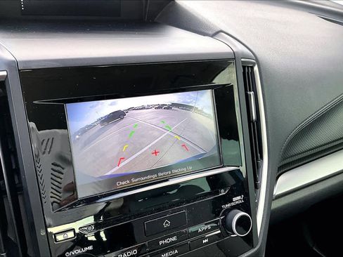 Used 2023 Subaru Forester Premium image 23