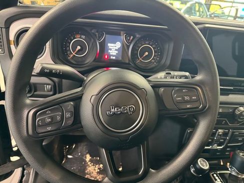 New 2026 Jeep Wrangler Unlimited Sport AWD/4WD image 22