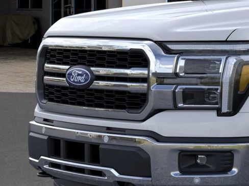 New 2025 Ford F150 Lariat w/ Equipment Group 501A Mid image 17