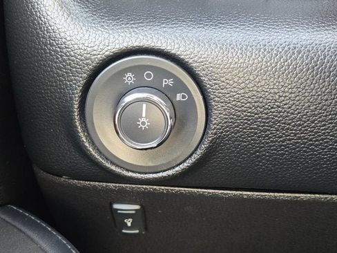 Used 2017 Lincoln Navigator L Select image 24