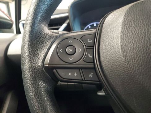 Used 2024 Toyota Corolla LE image 20