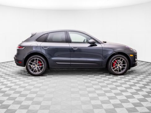 Certified 2023 Porsche Macan S AWD/4WD image 7