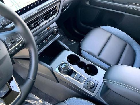 Used 2025 Ford Bronco Sport Outer Banks w/ Outer Banks Tech Package+ AWD/4WD image 16