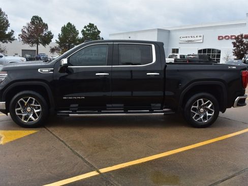 Used 2023 GMC Sierra 1500 SLT w/ SLT Premium Plus Package image 9