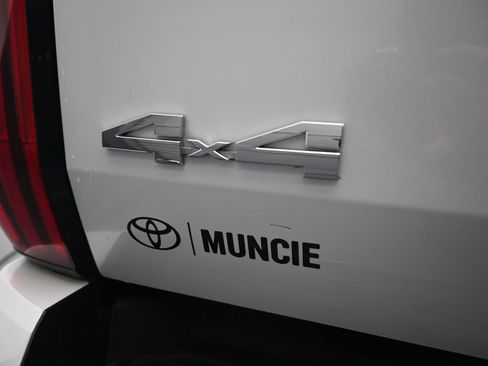 Used 2022 Toyota Tundra Limited image 43