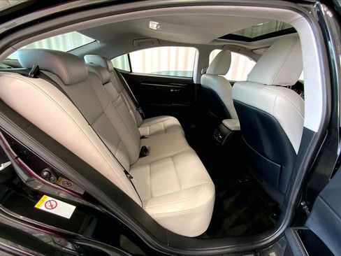 Used 2018 Lexus ES 350 w/ Premier Package FWD image 20