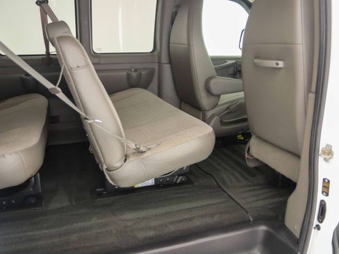 Used 2014 Chevrolet Express 1500 LT w/ LT Preferred Equipment Group image 13