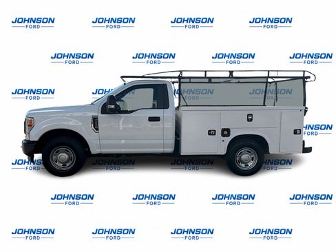 Used 2022 Ford F250 XL w/ Power Equipment Group RWD image 3