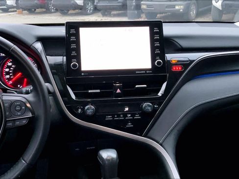 Used 2024 Toyota Camry XSE image 6