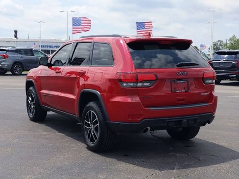 Used 2018 Jeep Grand Cherokee Trailhawk w/ Trailhawk Luxury Group AWD/4WD image 15