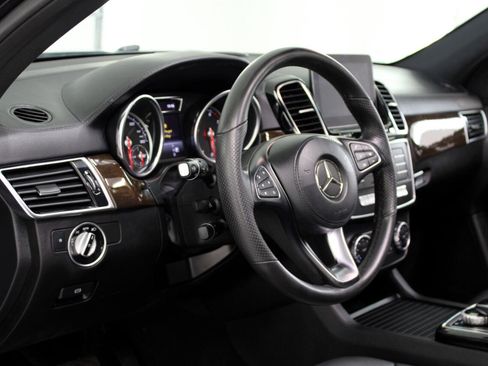 Used 2018 Mercedes-Benz GLS 450 4MATIC w/ Premium Package image 32