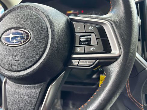Used 2021 Subaru Crosstrek 2.0i Premium image 21