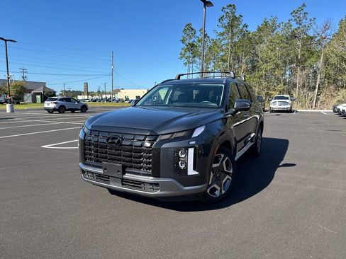 Used 2024 Hyundai Palisade SEL FWD image 1