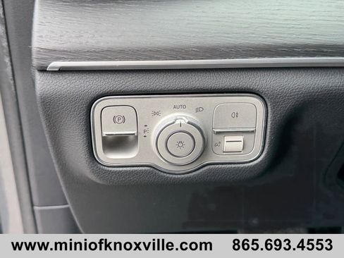 Used 2022 Mercedes-Benz GLE 350 4MATIC image 28