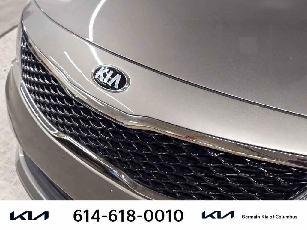 Used 2018 Kia Optima LX w/ 17" Alloy Wheels Package FWD image 13