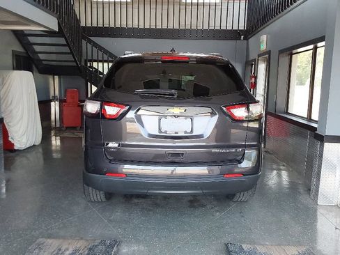 Used 2015 Chevrolet Traverse LT AWD/4WD image 12