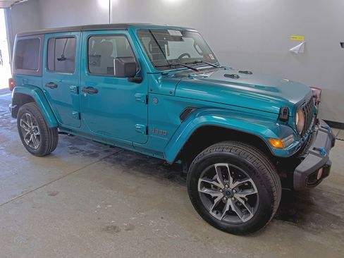 Used 2024 Jeep Wrangler Sport S w/ Convenience Group image 2